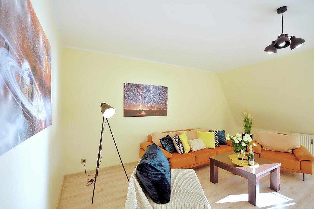 50 M Do Plazy Thobruk Apartamenty Piekna Dama Z Kolobrzegu Exterior foto
