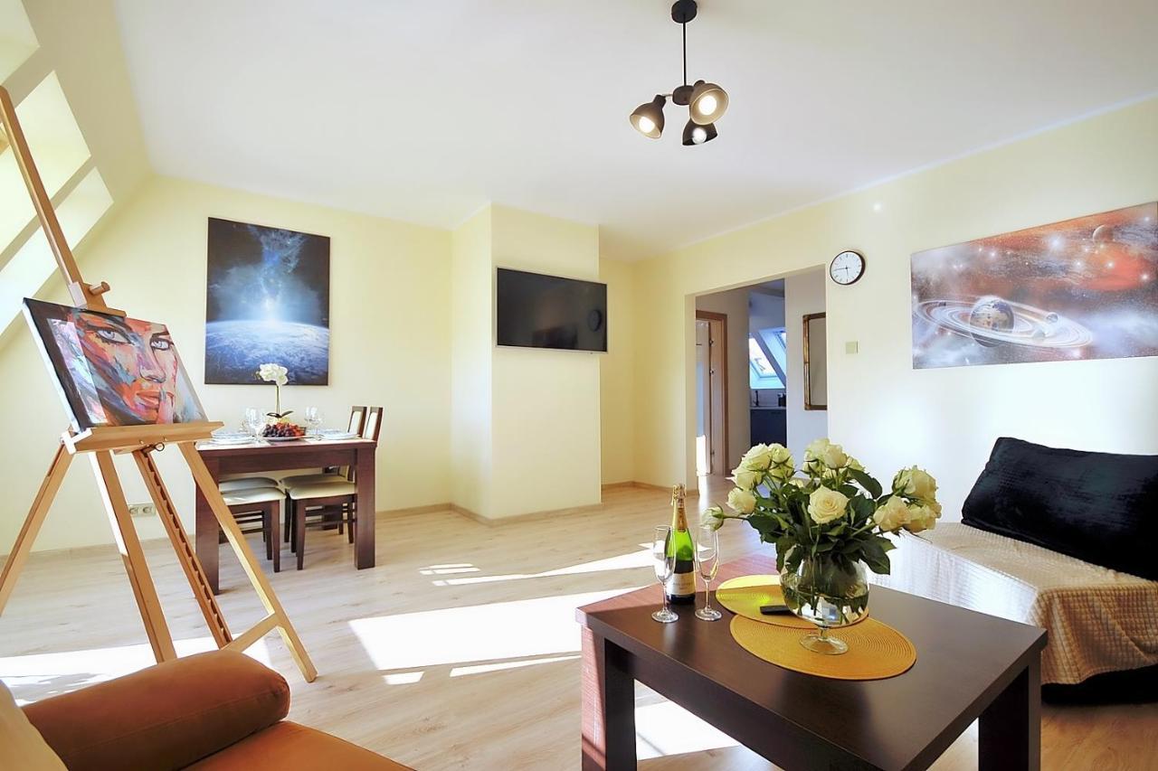 50 M Do Plazy Thobruk Apartamenty Piekna Dama Z Kolobrzegu Exterior foto