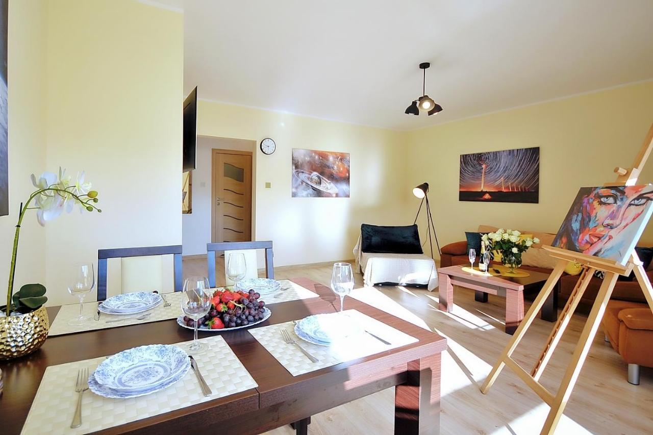 50 M Do Plazy Thobruk Apartamenty Piekna Dama Z Kolobrzegu Exterior foto