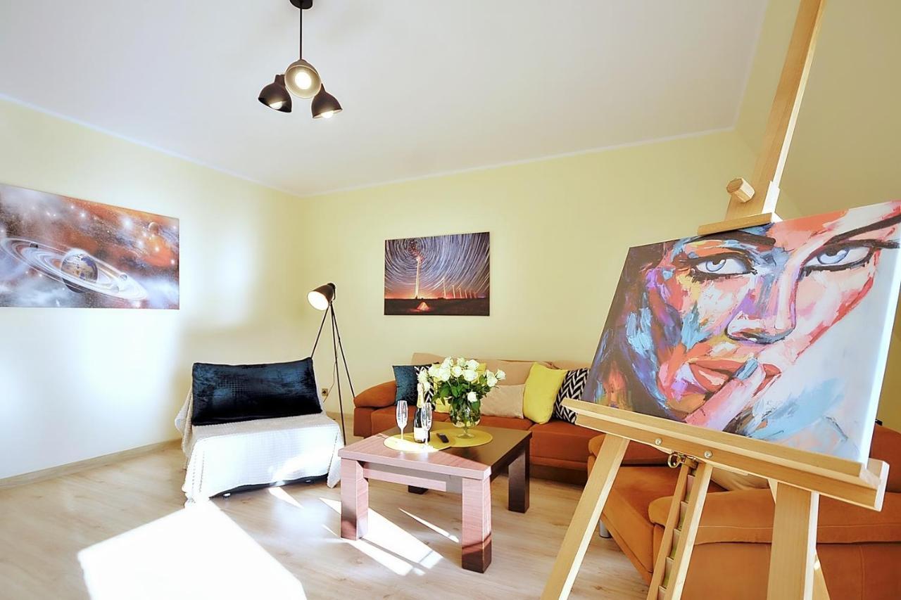 50 M Do Plazy Thobruk Apartamenty Piekna Dama Z Kolobrzegu Exterior foto