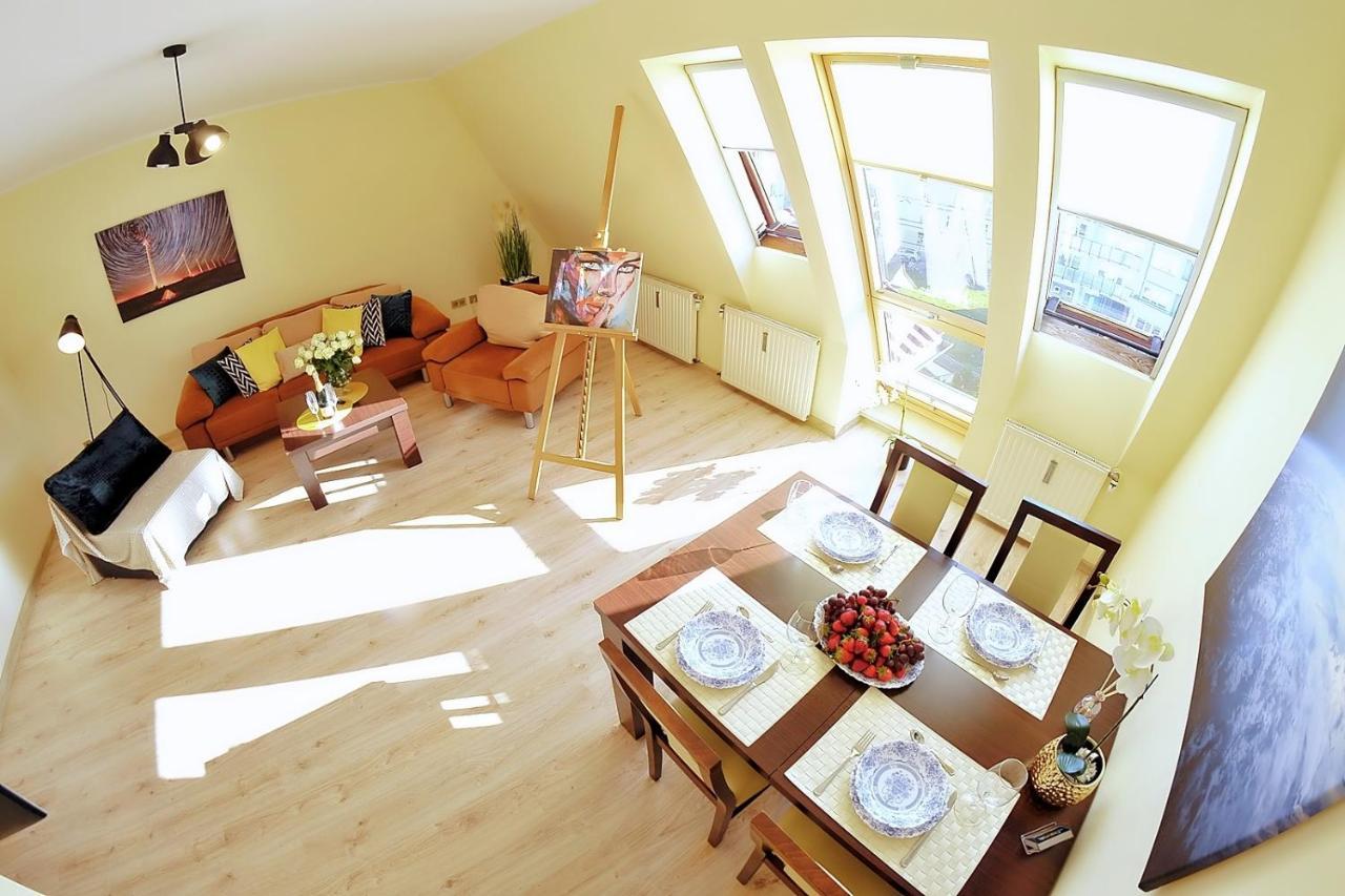 50 M Do Plazy Thobruk Apartamenty Piekna Dama Z Kolobrzegu Exterior foto