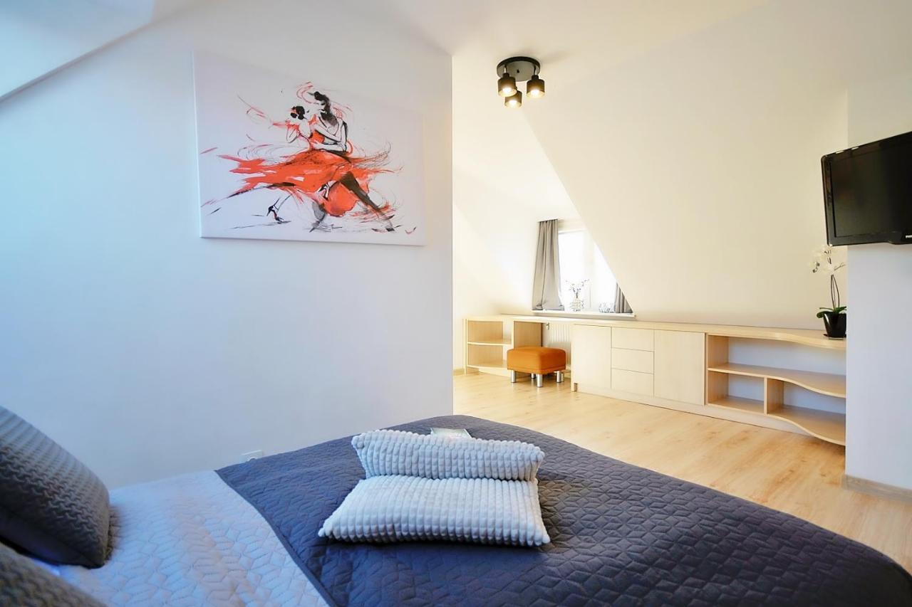 50 M Do Plazy Thobruk Apartamenty Piekna Dama Z Kolobrzegu Exterior foto